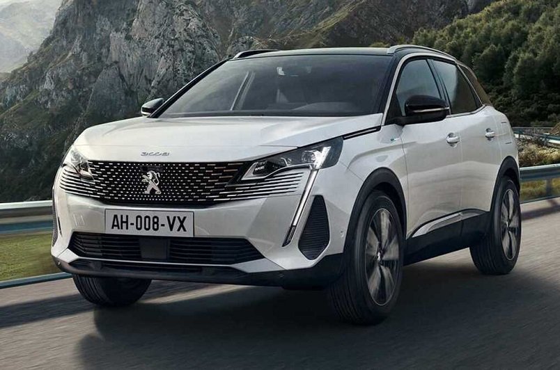 مقایسه پژو ۳۰۰۸ جدید با توسان نیو فیس؛ نبرد شاسی‌بلند‌های فرانسوی و کره‌ای‌