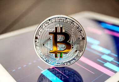 پرواز بیت‌کوین تا مرز ۱۱۰ هزار دلار/ نوبت اتریوم و سولانا رسید!