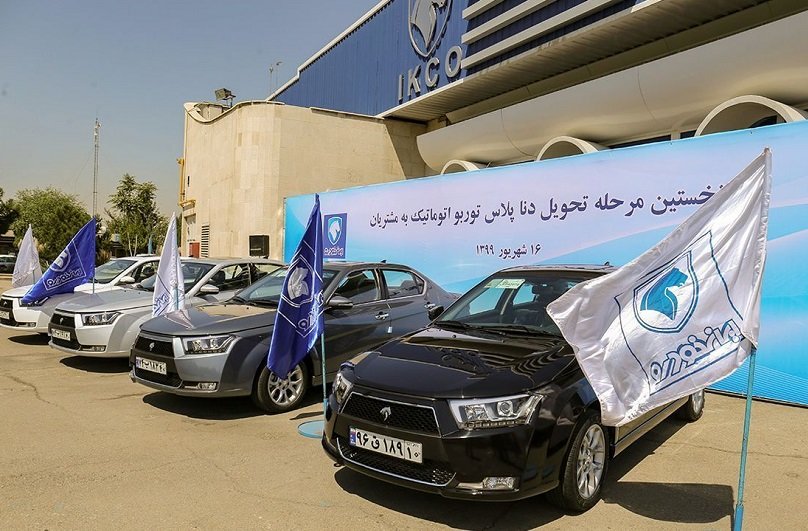 مقایسه دناپلاس آپشنال و شاهین پلاس؛ نبرد گران‌ترین سدان ایرانی