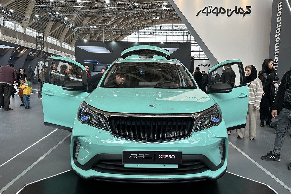 کرمان‌موتور و مدیران‌خودرو نقره‌داغ شدند