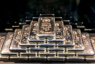 نقره دوباره ترند شد؛ زمان خرید فرا رسید؟