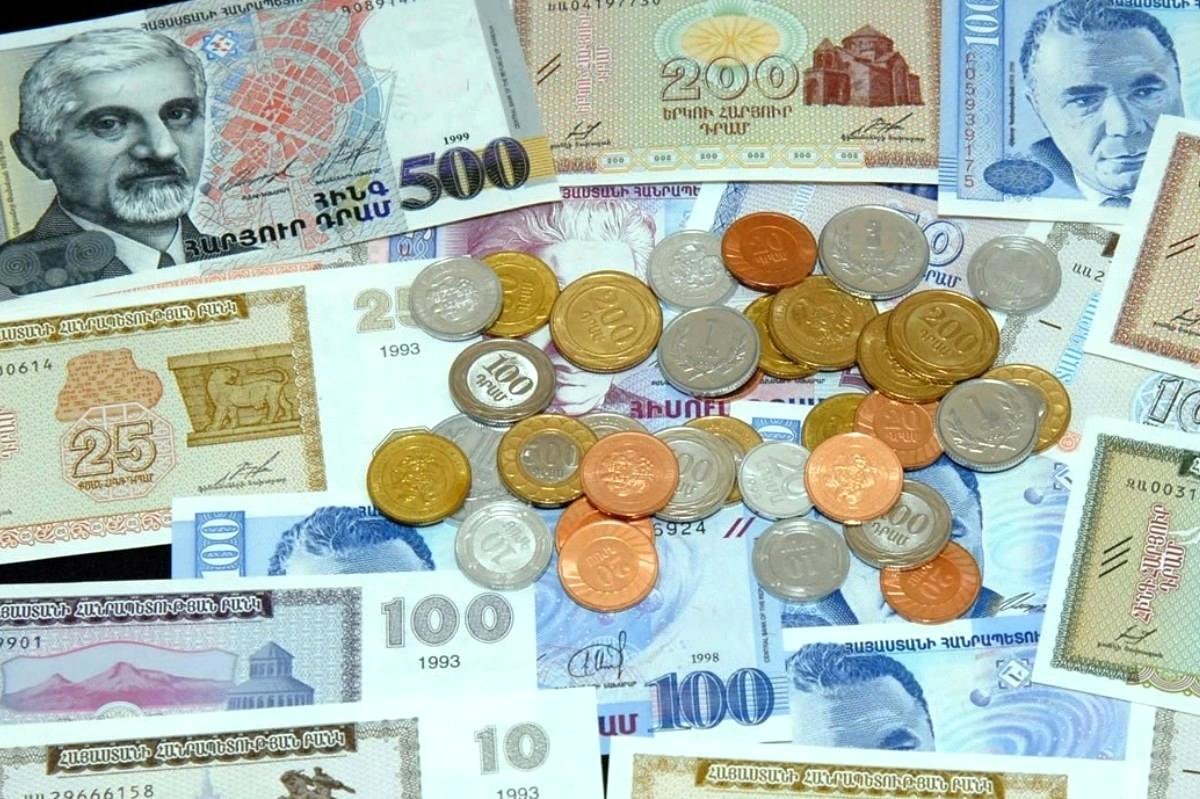 قیمت درام ارمنستان امروز چهارشنبه ۱۷ مرداد