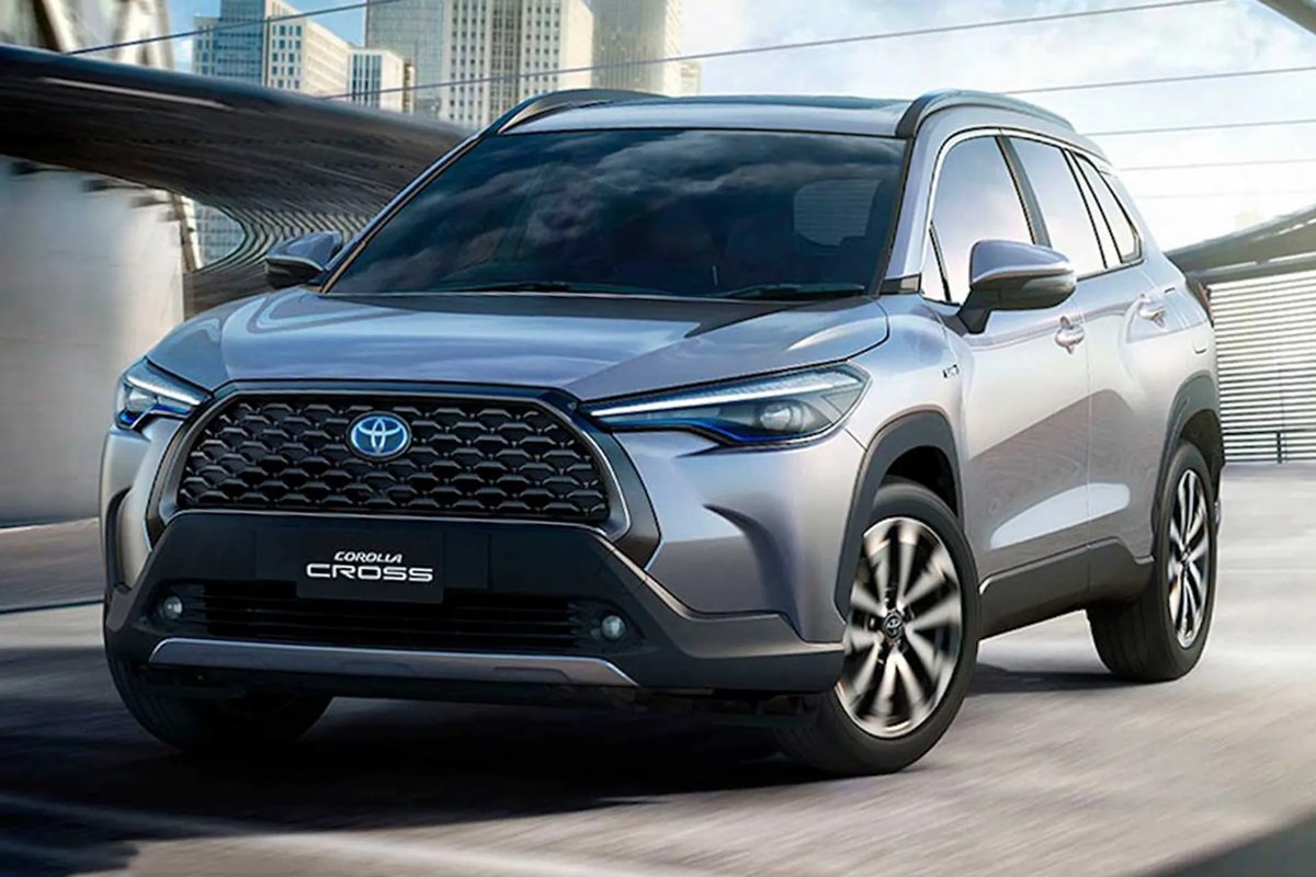 مقایسه تویوتا کرولا و نیسان قشقایی/ دوئل ژاپنیها در بازار خودرو ایران