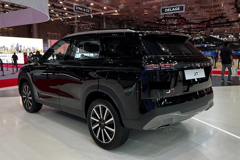  لوکانو 7؛ عرضه آفرودر جدید به بازار