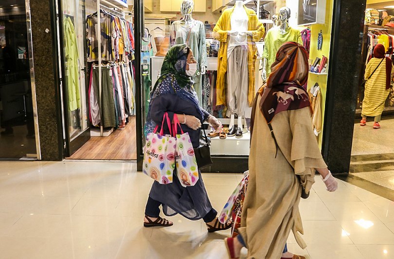 هشت ترفند عجیب لباسفروشی؛ از بازی با اعداد تا حقههای اینستاگرامی