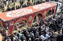 عکس پربازدید از مراسم تشییع شهدا در میدان انقلاب تهران