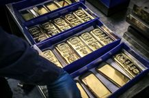 قیمت طلا امروز یکشنبه ۲ آذر؛ عقبگرد بازار از قله جدید