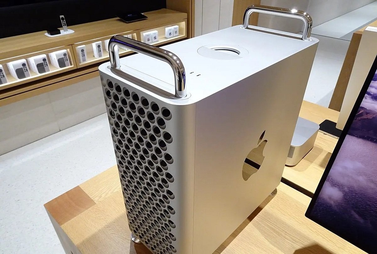 رونمایی از لاکچری‌ترین و گران‌ترین کامپیوتر جهان! (تصاویر)