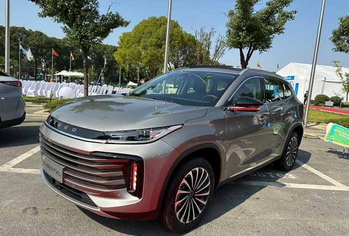 شرایط فروش شاسی‌بلند جدید مدیران‌خودرو اعلام شد/ قیمت سه میلیارد و 172 میلیون