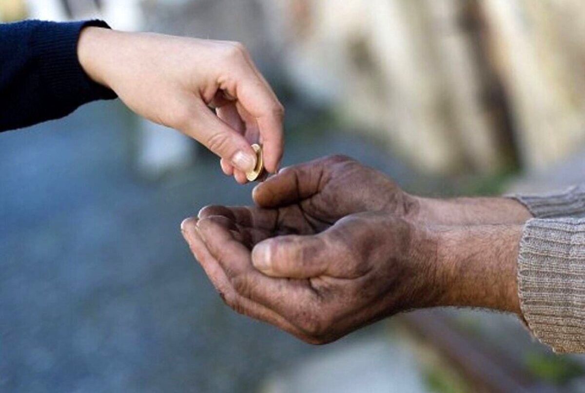 گدایی با شاسیبلند دو میلیاردی!