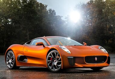 جگوار C-X7، بازگشت خودرو جذاب جیمزباند به خیابان ها 