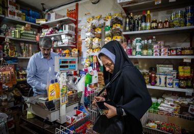 خبر مهم اتحادیه سوپرمارکت‌ها؛ این افراد از کار کردن محروم شدند
