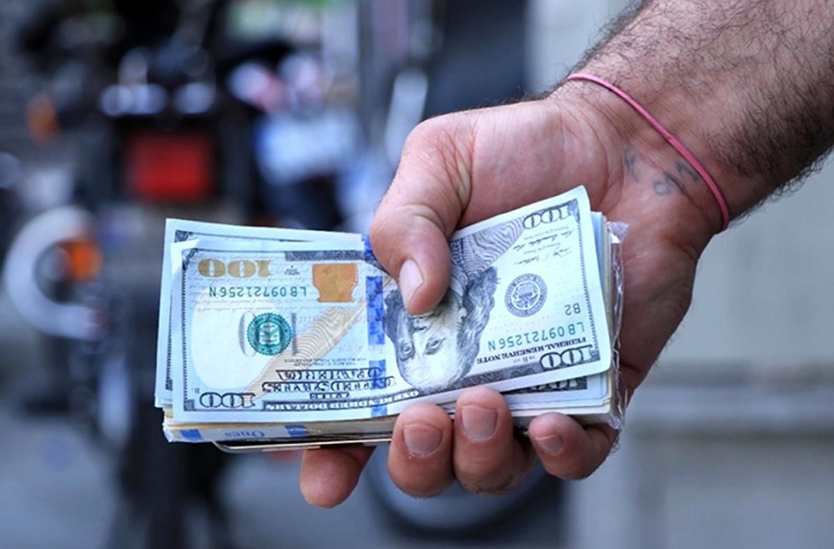 واکنش دلار به پیروزی ترامپ