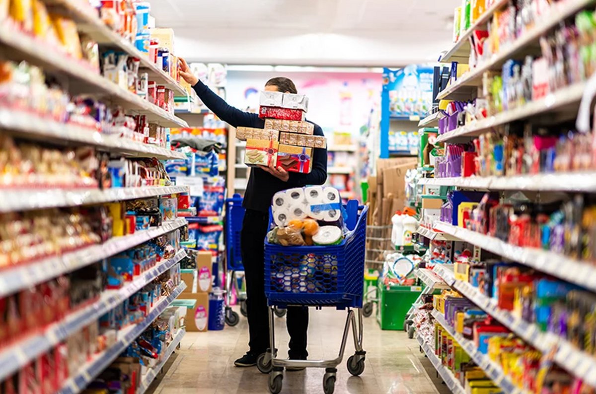 این خوراکی‌ها ممنوع شدند؛ از آدامس و مارشمالو تا خیارشور