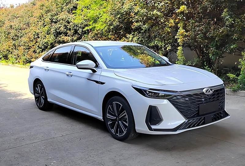 فونیکس آریزو 8؛ سدان جدید مدیران‌خودرو رسما وارد بازار شد 