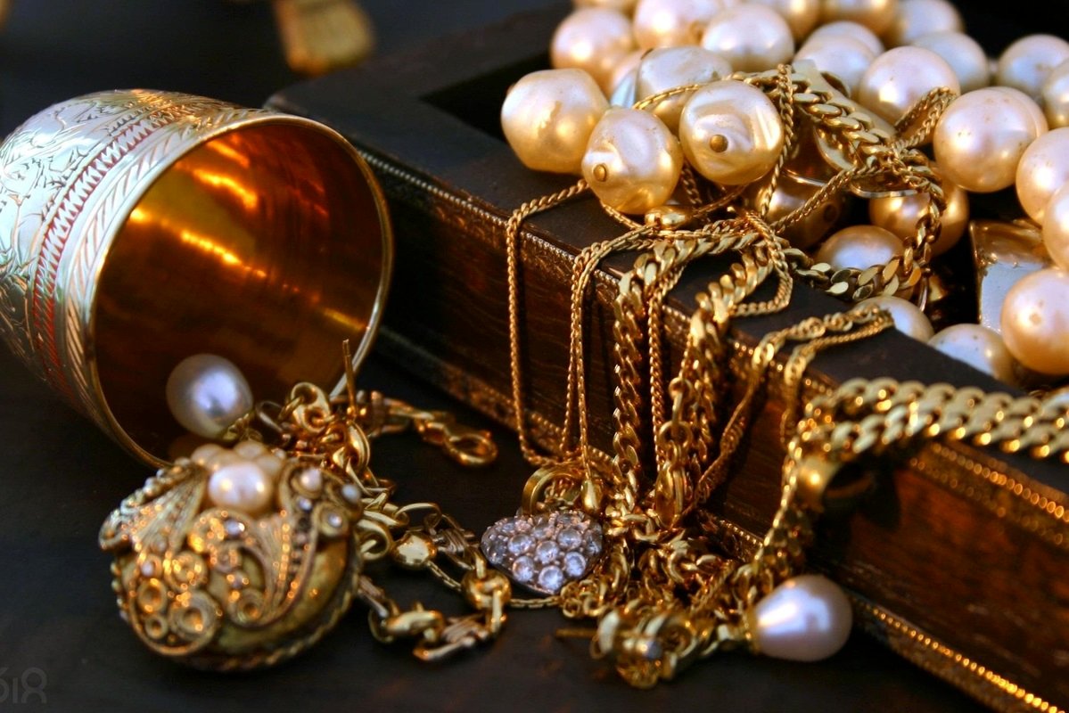 قیمت طلا امروز پنجشنبه ۱۶ مرداد ۱۴۰۴/ طلا بالاخره آرام گرفت