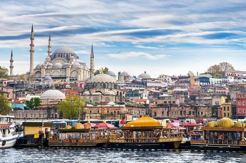 سفر چهار روزه به استانبول چقدر آب میخورد؟