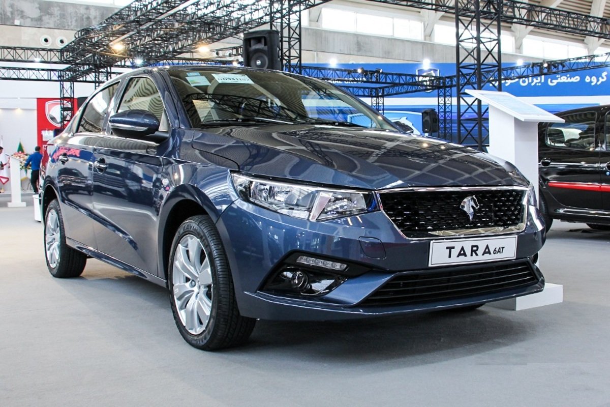 قیمت روز محصولات ایران‌خودرو یکشنبه 7 اردیبهشت/ تارا و دنا ارزان شدند