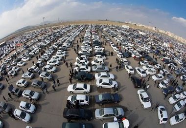 12 خودرو ایرانی که رنگ بازار را به خود ندیدند!