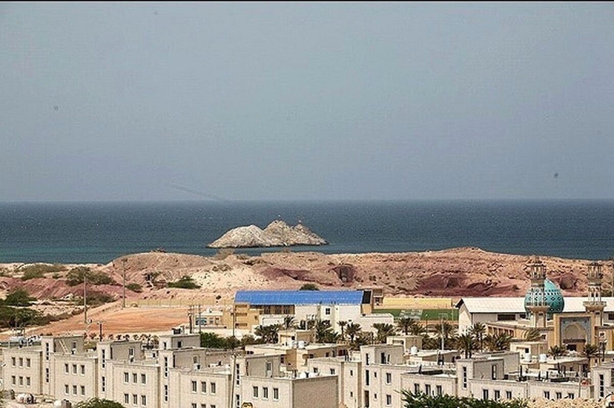 ساخت 110 واحد مسکونی در جزیره بوموسی