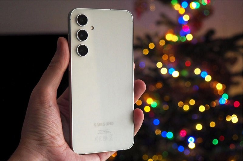 پرچمدار اقتصادی سامسونگ رویت شد؛ S24 FE در آستانه ورود به بازار