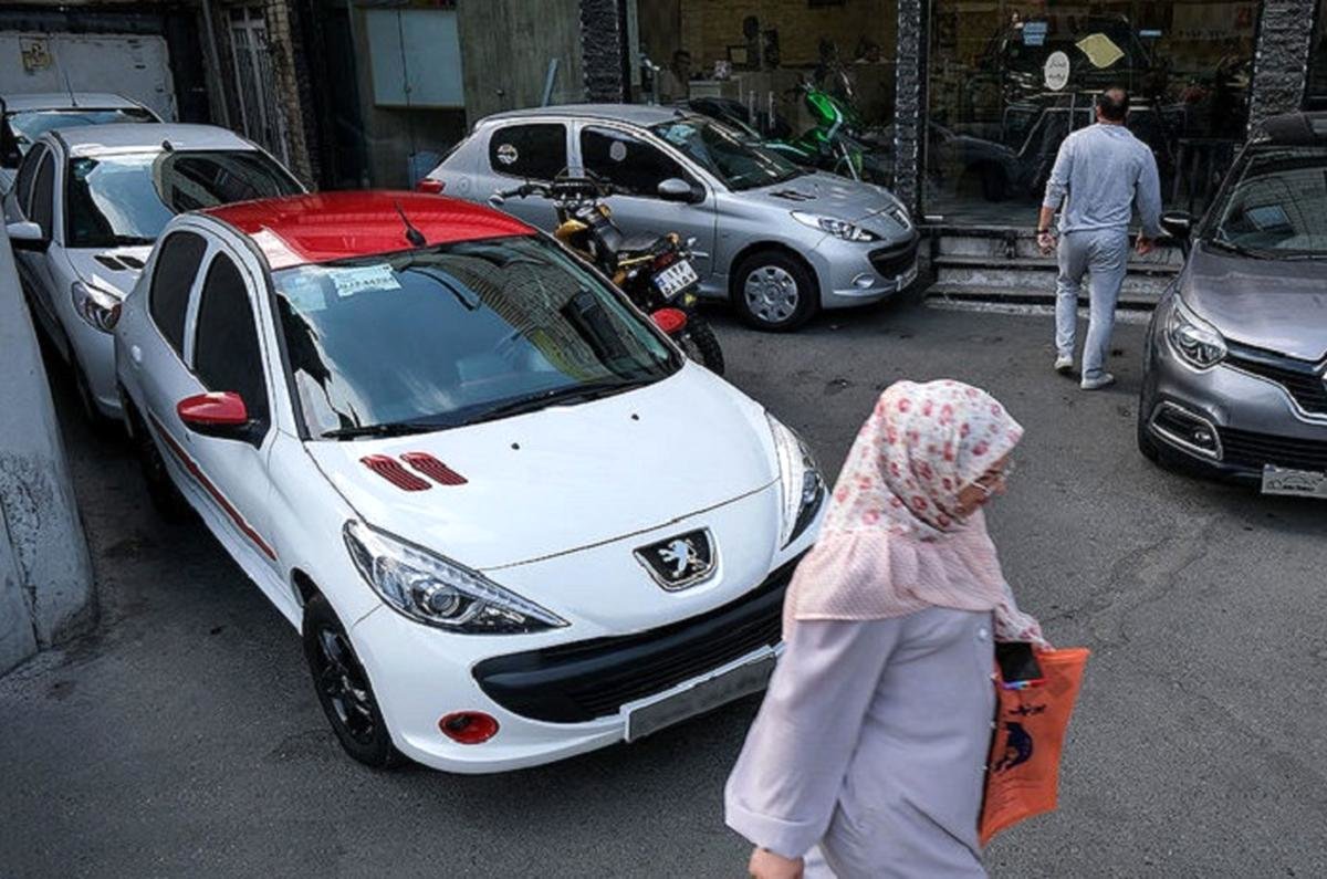 قیمت روز خودرو پنجشنبه 12 مهر/ ارزان‌ترین محصول داخلی چقدر فروخته می‌شود؟
