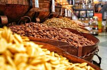 دلار پسته را گران کرد