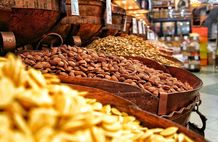 دلار پسته را گران کرد