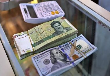 تاثیر بازار غیررسمی ارز در تعیین قیمت‌ها 