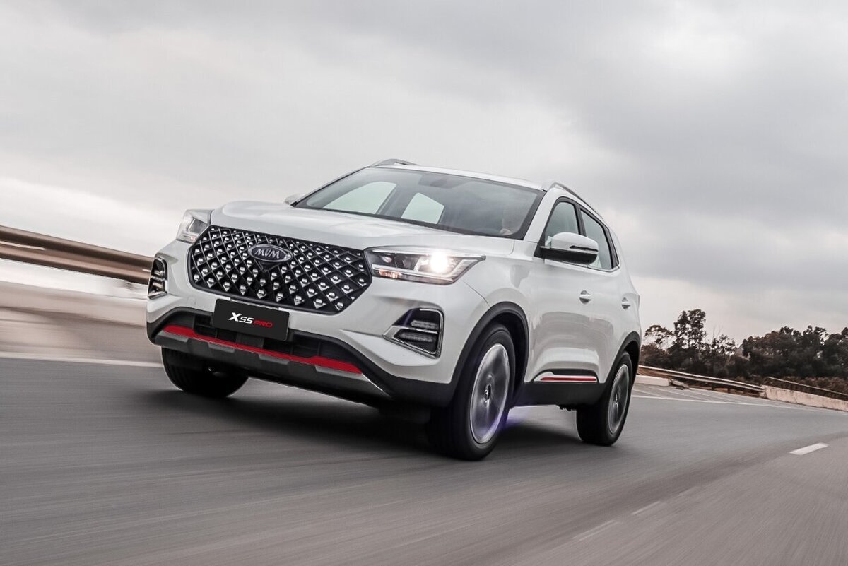 مقایسه ریرا ایرانخودرو و X۵۵ مدیرانخودرو؛ دوئل بهترین شاسیبلند با بودجه زیر دو میلیارد