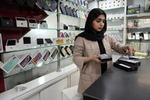 قیمت موبایل در شهریور؛ گوشی‌های اقتصادی گران شد، پرچمدارها ارزان