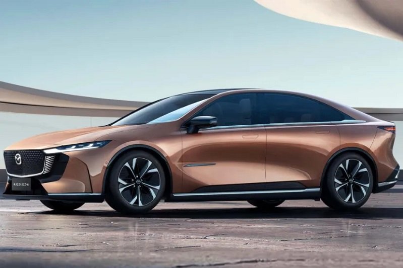 عرضه مزدا EZ -6 به بازار؛ تاریخ فروش سدان ژاپنی اعلام شد