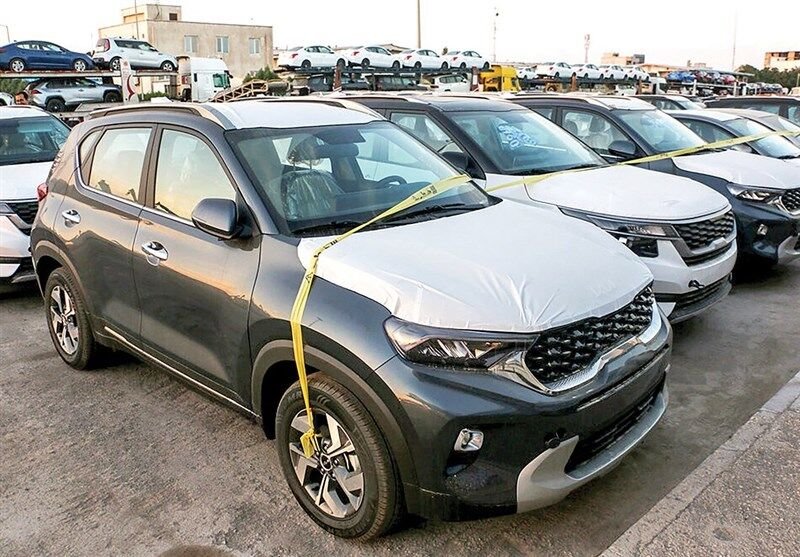 خودروسازان، تولید را رها و واردکننده میشوند؟