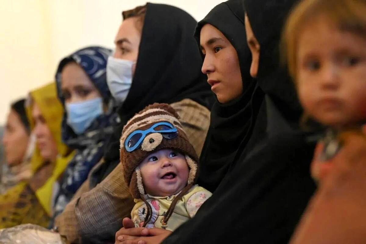 شرایط افتتاح حساب برای اتباع خارجی در ایران