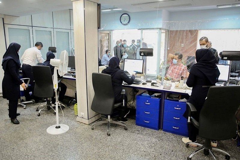 مخالفت مجلس با افزایش 20 درصدی حقوق کارمندان