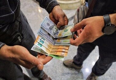 قیمت دلار و یورو امروز 28 مرداد/ یورو 200 تومان گران‌تر شد