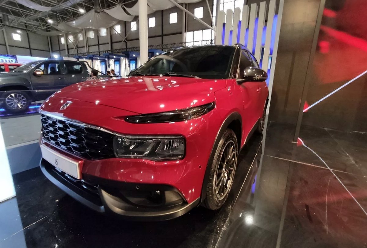 قیمت روز خودرو امروز چهارشنبه 19 دی/ ریرا 50 میلیون ارزان شد