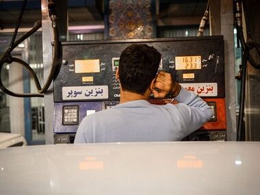 سه طرح جدید در پمپ‌بنزین‌ها؛ بهترین روش سهمیه‌بندی بنزین کدام است؟
