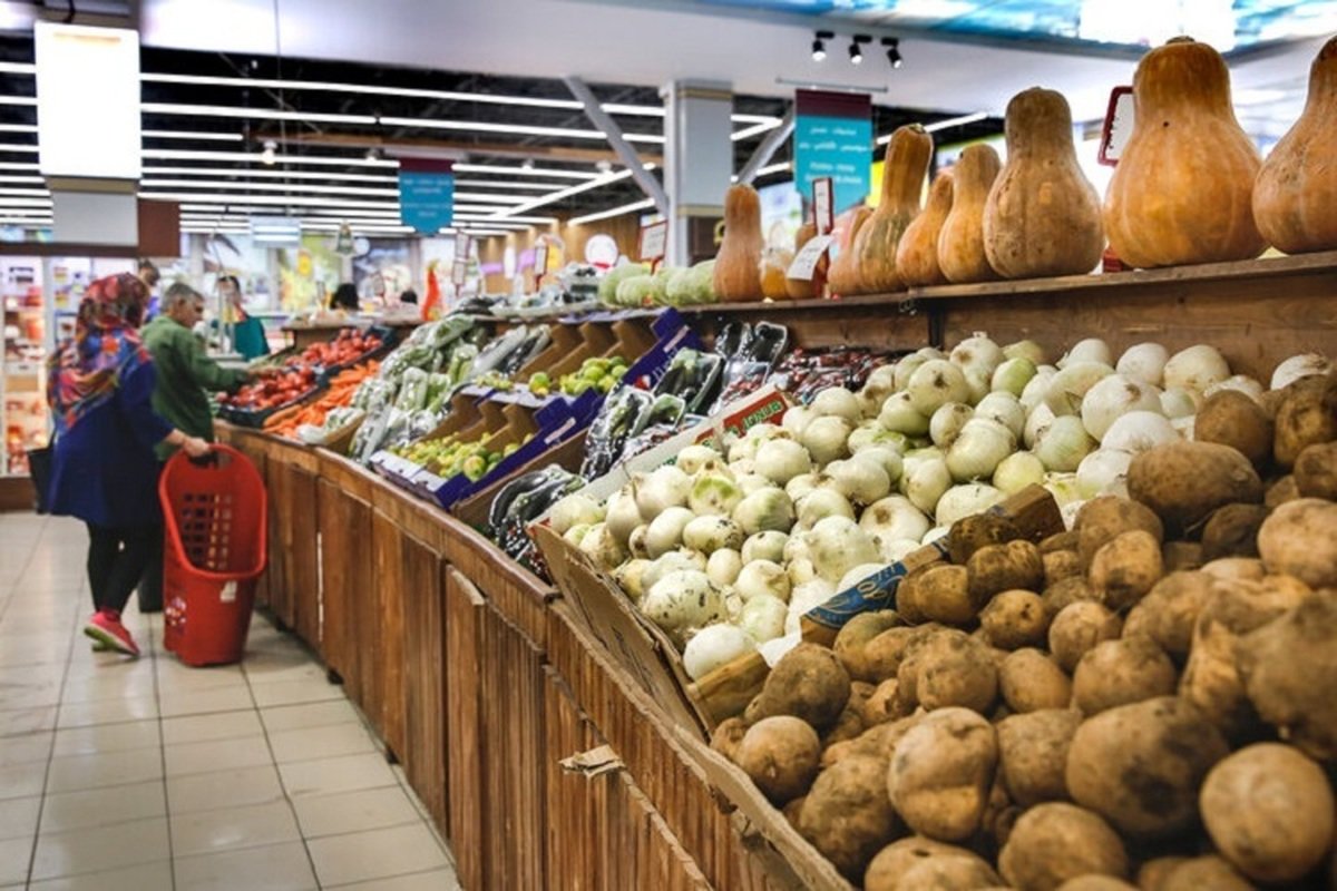 سیبزمینی در دام گرانی؛ عرضه به بازار قطرهچکانی شد!