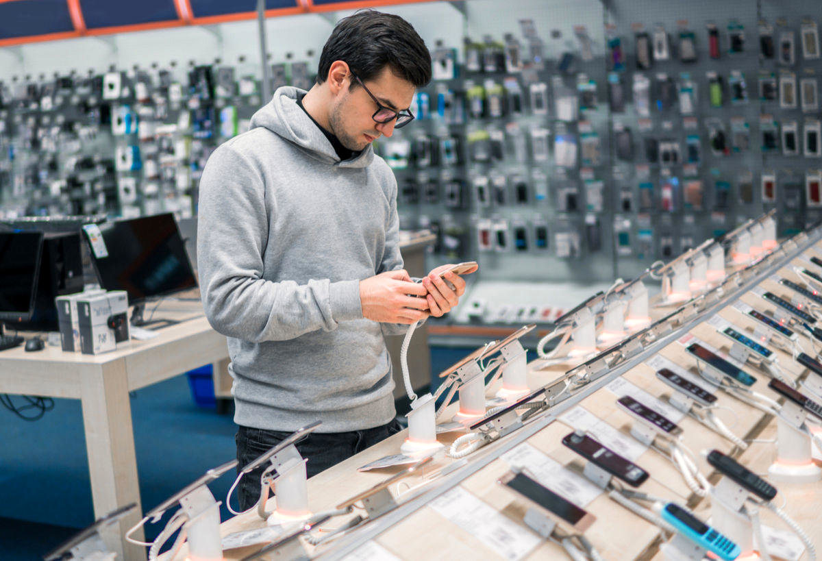 قیمت گوشی سامسونگ، شیائومی و آیفون امروز یکشنبه 11 آبان 1404/ پرچمدار سامسونگ، 125 میلیون